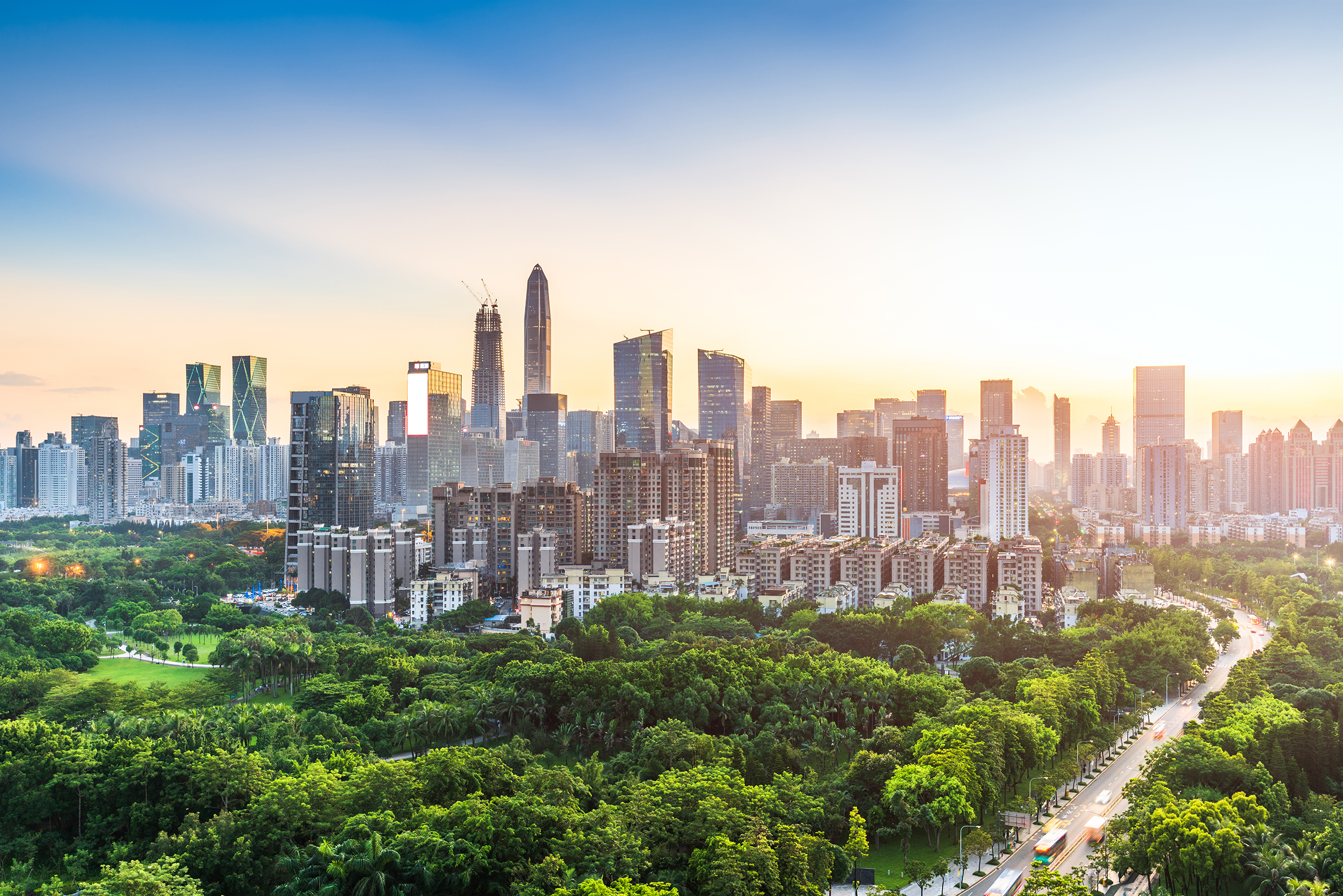 Shenzhen,Futian,District,Skyline,At,Dusk,,View,Shenzhen,Cbd,And