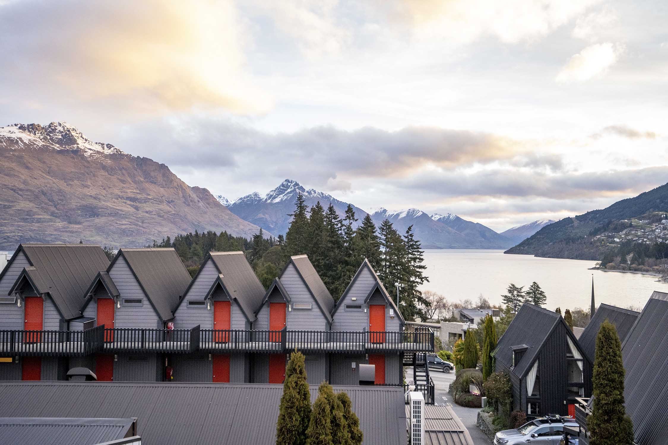 Heartland-Hotel-Queenstown-Rooms-Exterior-Lake-Mountain-Views-Sunset-Snow-Regular