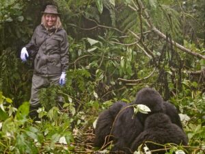 enkosi-africa-safari-rwanda-Sabyinyo-Silverback-Lodge-volcans-Gorillas-trek