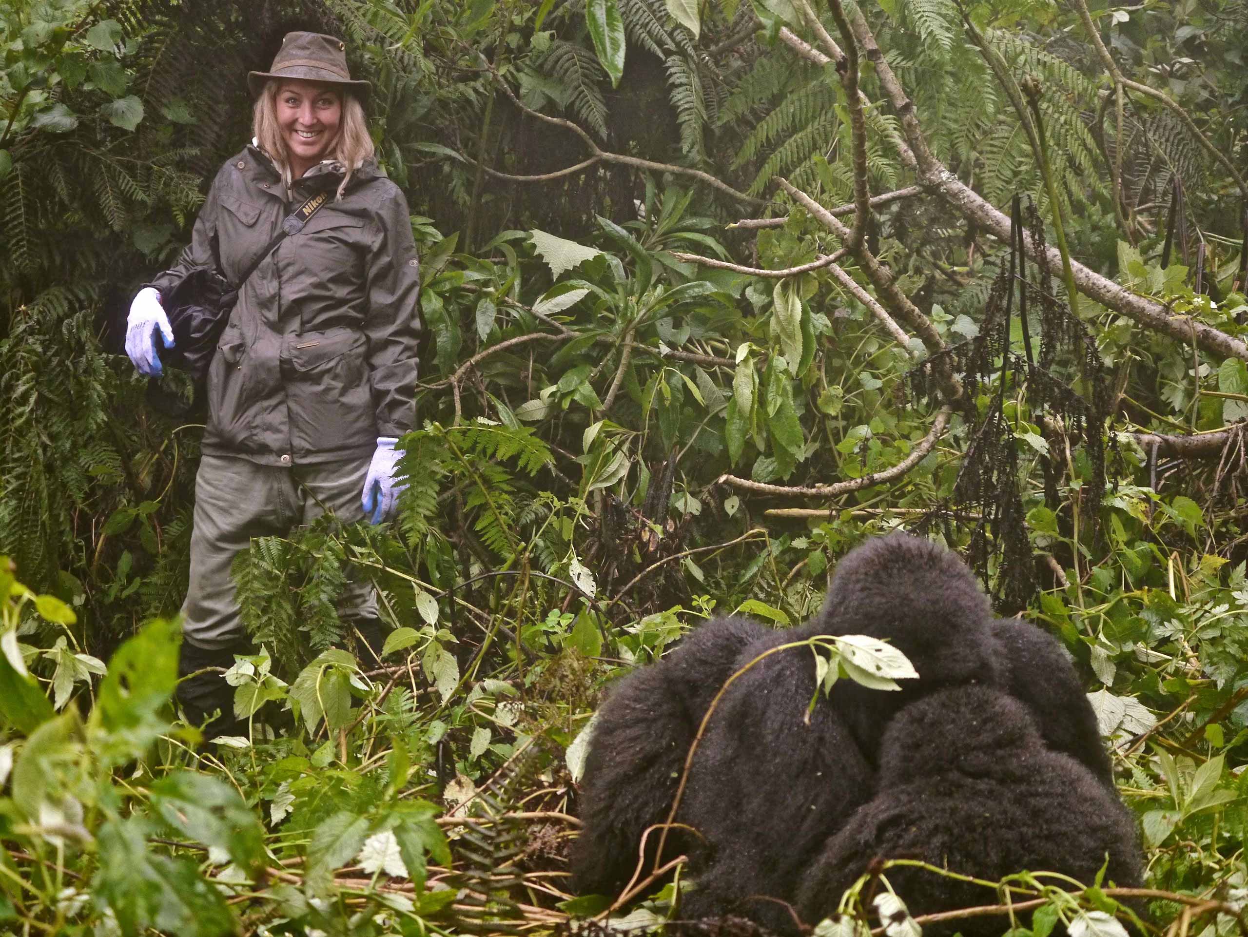 enkosi-africa-safari-rwanda-Sabyinyo-Silverback-Lodge-volcans-Gorillas-trek